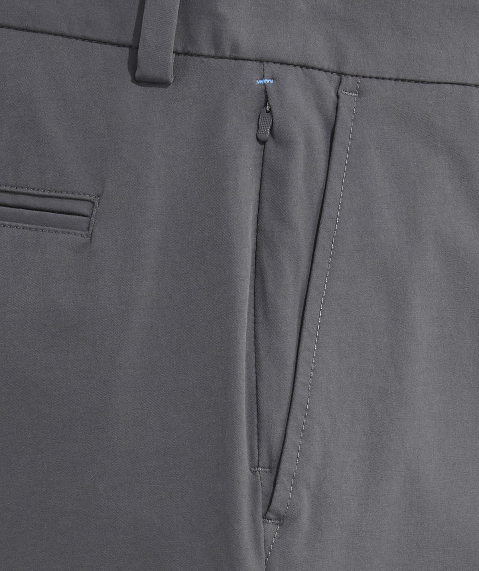 13462-9-inch-performance-on-the-go-shorts-1.jpg