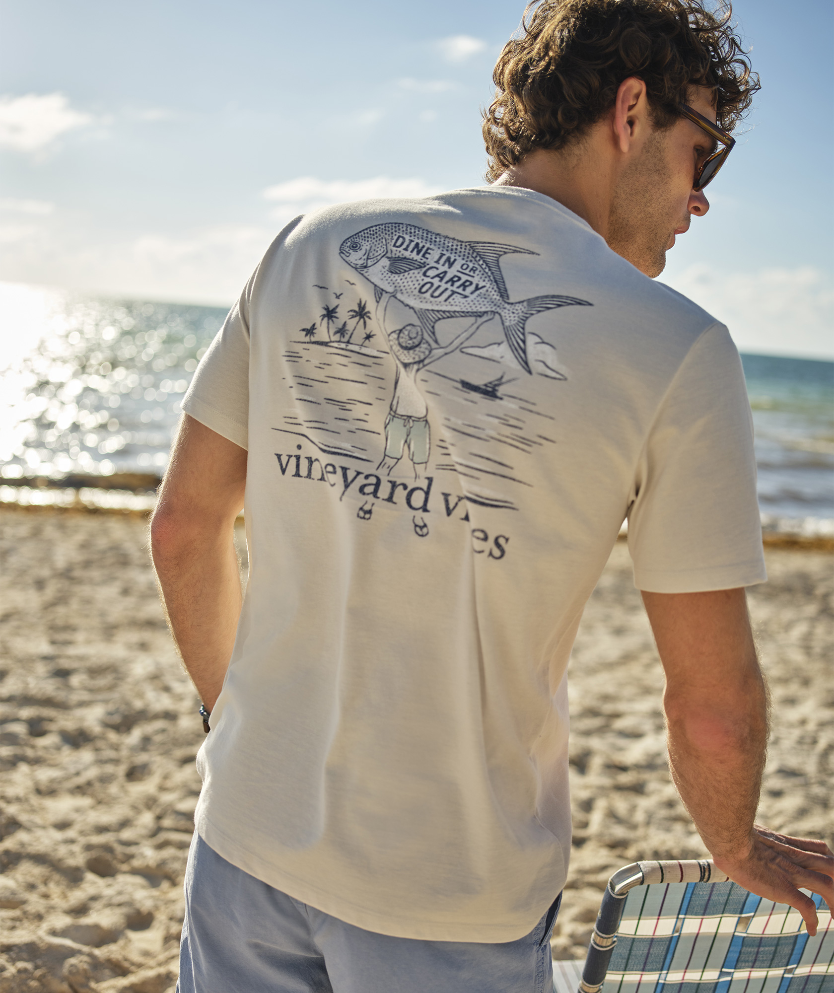 16016-carry-out-short-sleeve-pocket-tee-1.jpg
