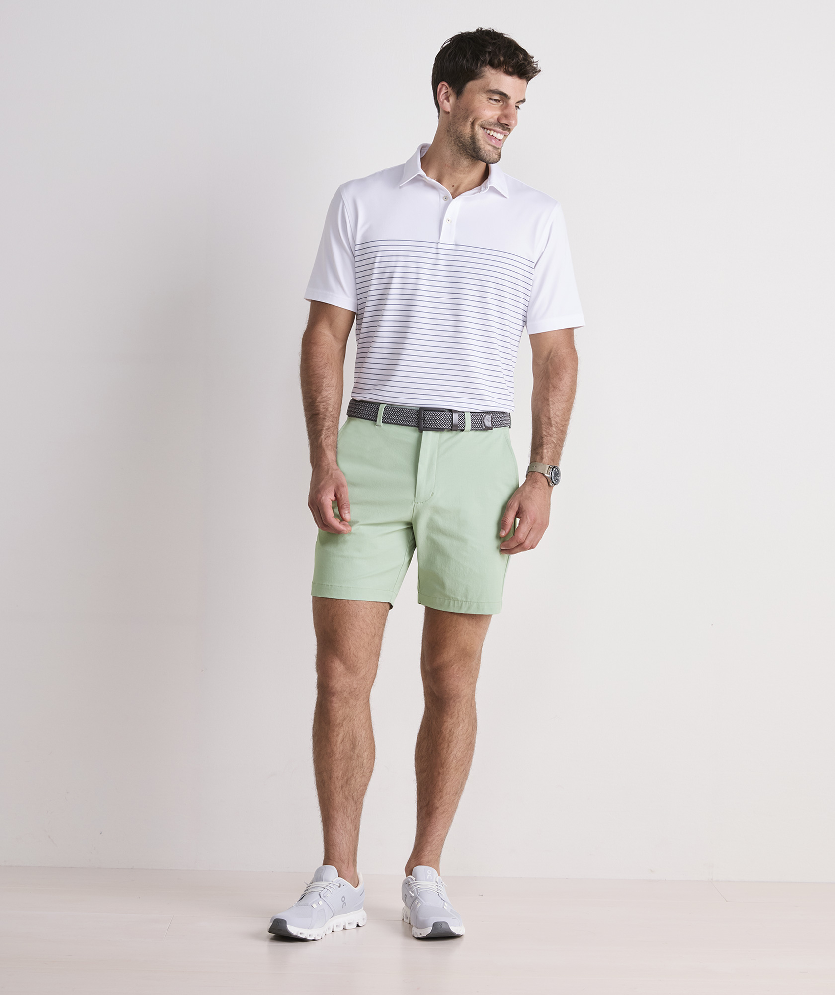 12883-7-inch-performance-on-the-go-shorts-dune-grass-40-variation-1.jpg