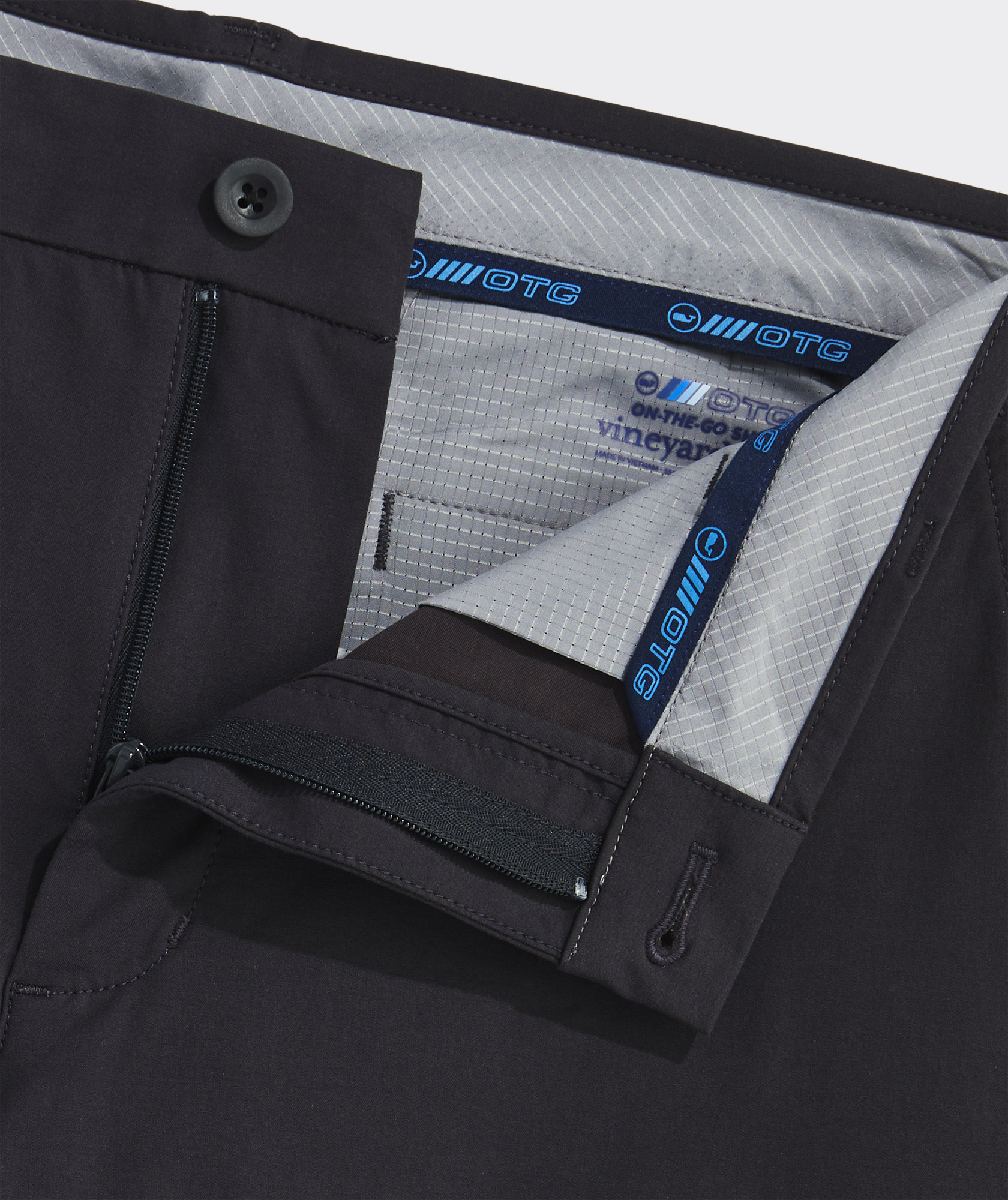 40169-7-inch-performance-on-the-go-shorts-dark-night-31-variation-1.jpg