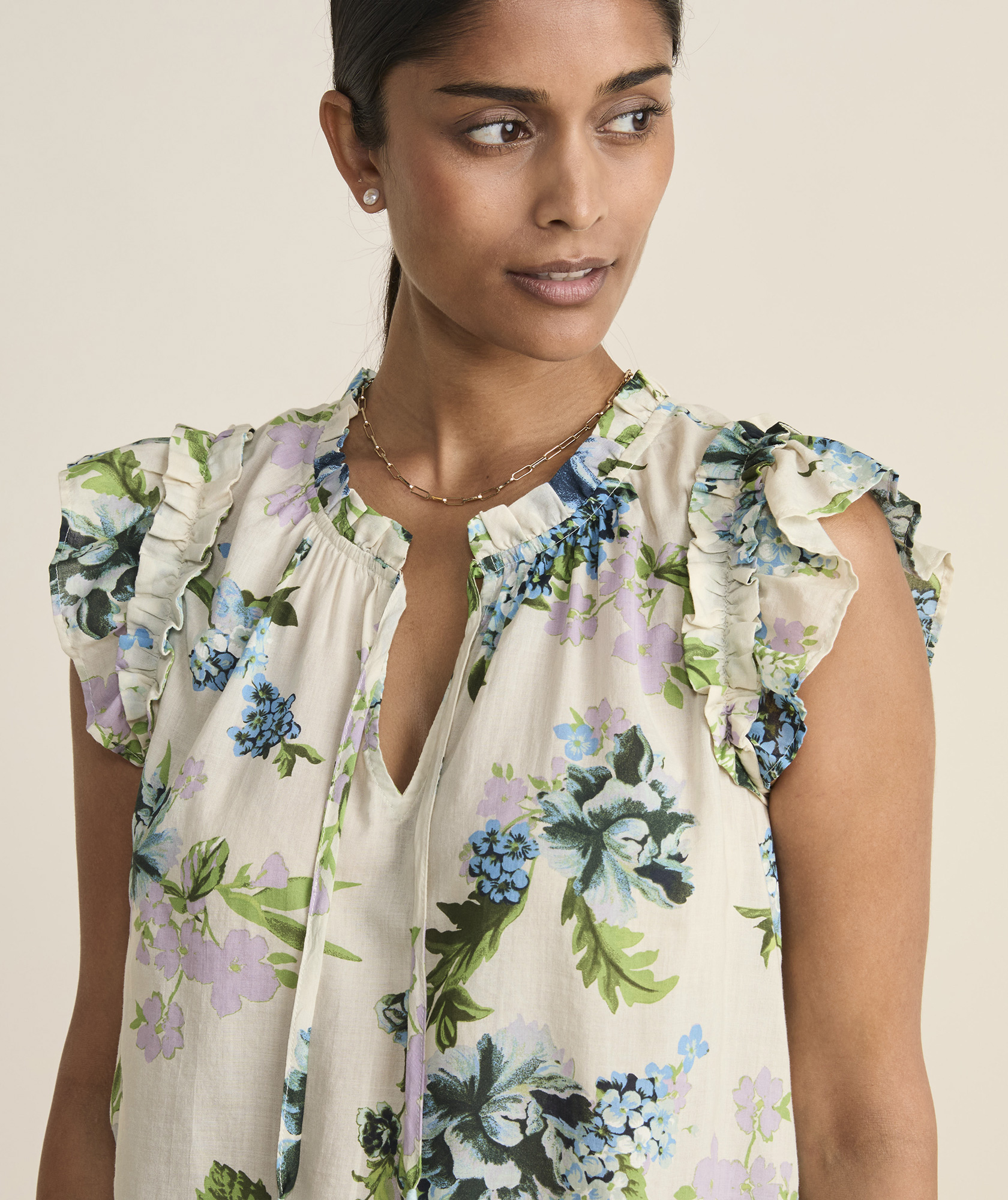 56750-floral-ruffle-popover-1.jpg